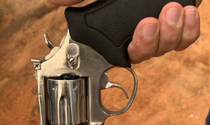 AÇÃO RÁPIDA: Polícia Civil prende homem armado após ameaça durante festa na zona rural de Areia