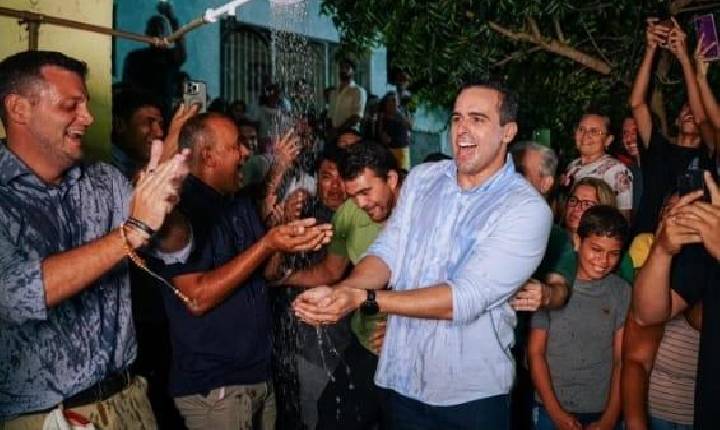 Lucas Ribeiro entrega sistema de abastecimento de água em distrito de Alagoa Grande