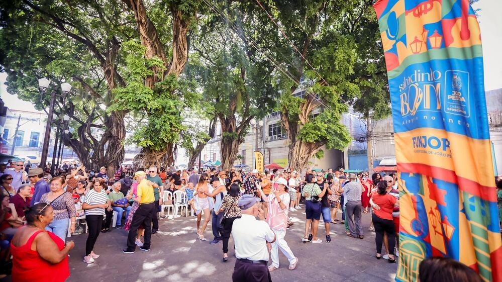 Sabadinho Bom será no ritmo da sanfona de Helinho Medeiros