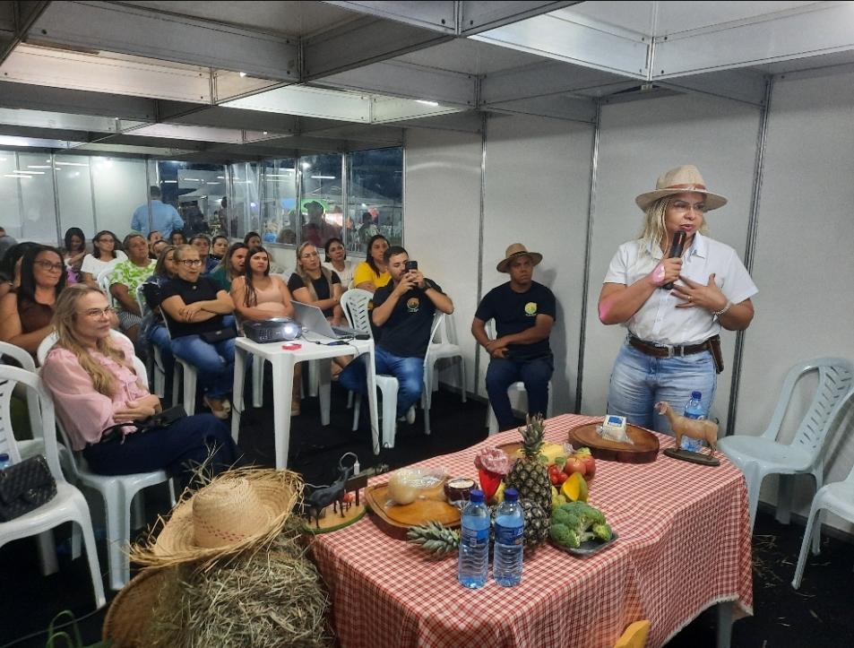 Encontro reúne mulheres do agro de Piancó durante a programação da XVII Expo Leite