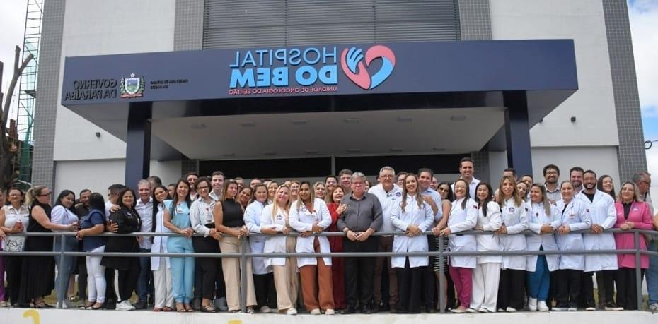João Azevêdo e Alexandre Padilha anunciam habilitação do Complexo Hospitalar Janduhy Carneiro em serviços de alta comple